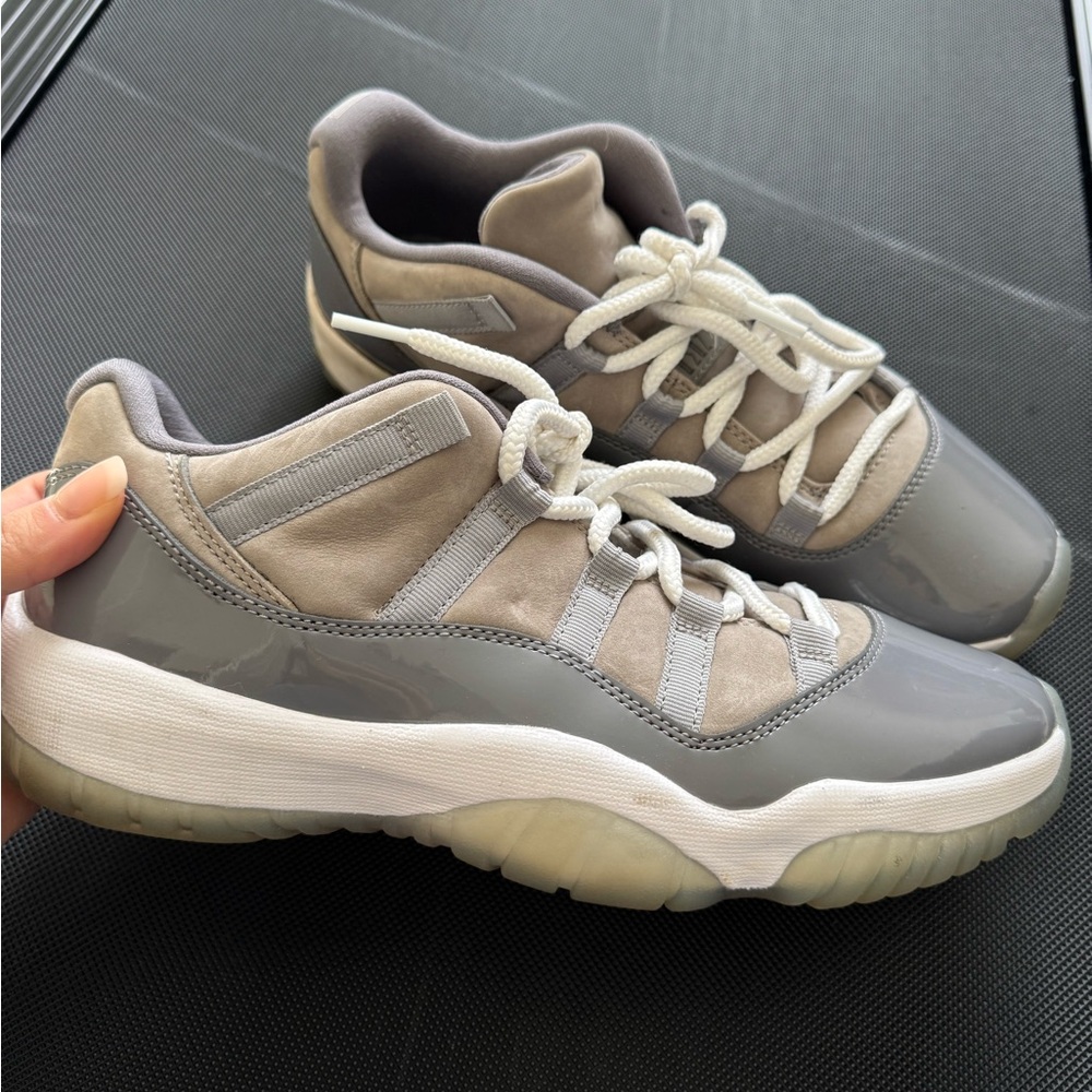 Air Jordan 11 Retro Low 'Cool Grey' MENS SIZE 9